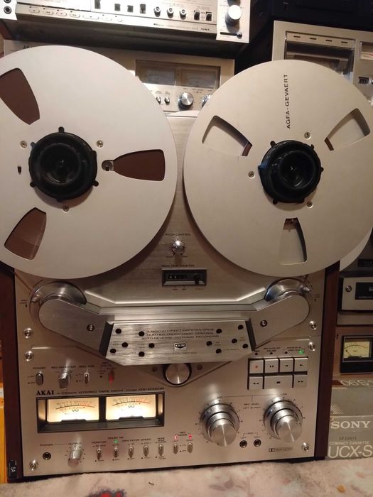 AKAI GX-635DB Auto Reverse/ 6-Head/cu Role si Adaptoare