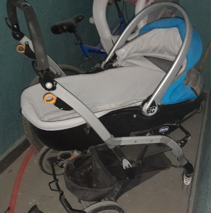 Осындай коляска бар