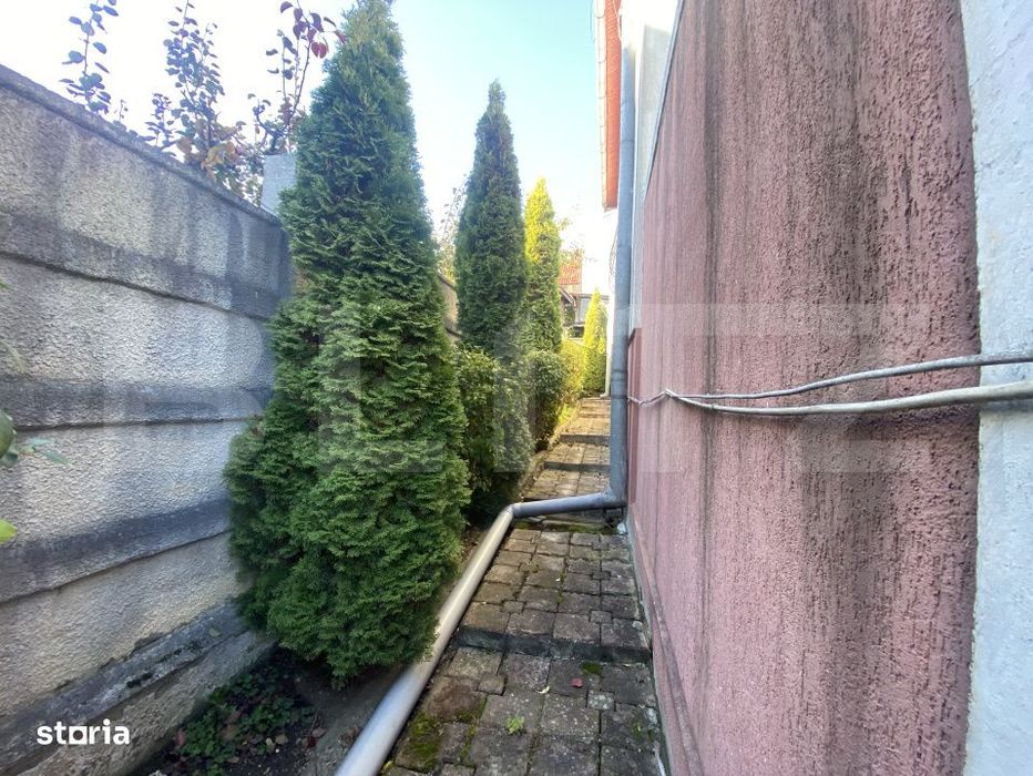 Casa spatioasa 350 mp utili, curte amenajata si garaj