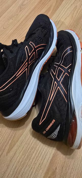 Asics 39- дамски маратонки