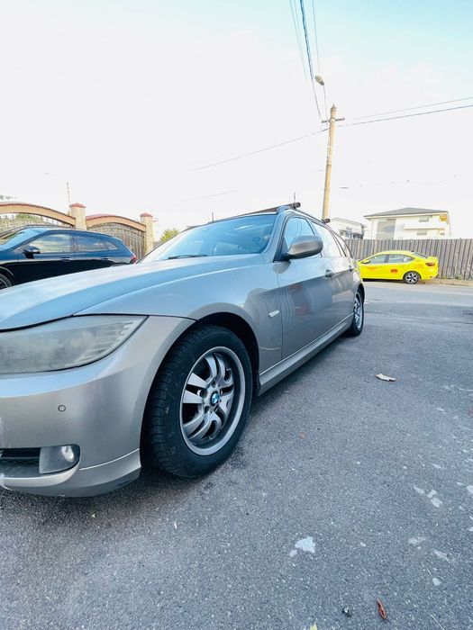 BMW 3 Series 2010 — imagine 5