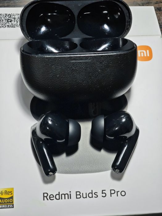Продам наушники Redmi Buds 5 Pro
