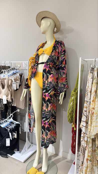 Манекены для магазина одежды