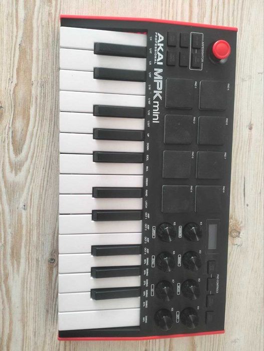 MIDI Клавиатура Akai MPK Mini MK3