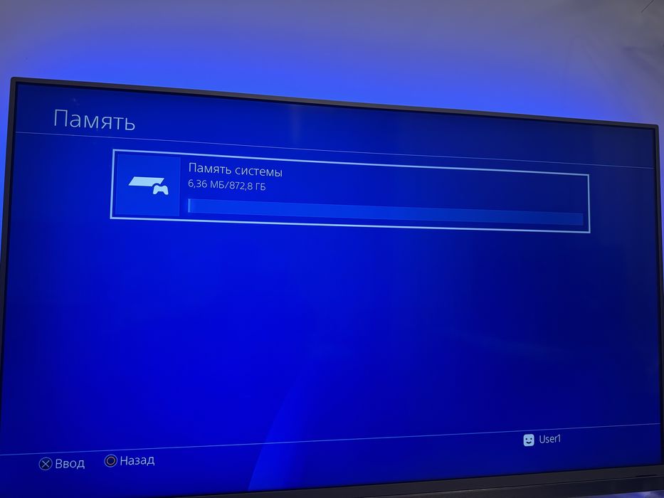 PS4 Pro 1TB + 1 DualShock4 като нов