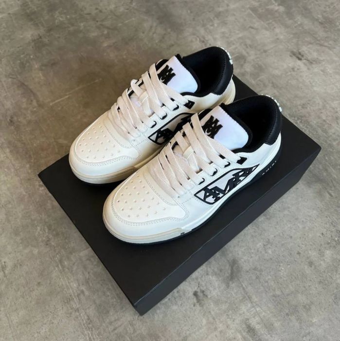 Amiri Classic Low "White/Black"