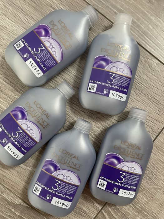 Balsam Loreal nuantator pentru par blond nou