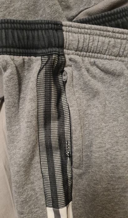 Trening adidas pantaloni 9/10 & bluza 11/12