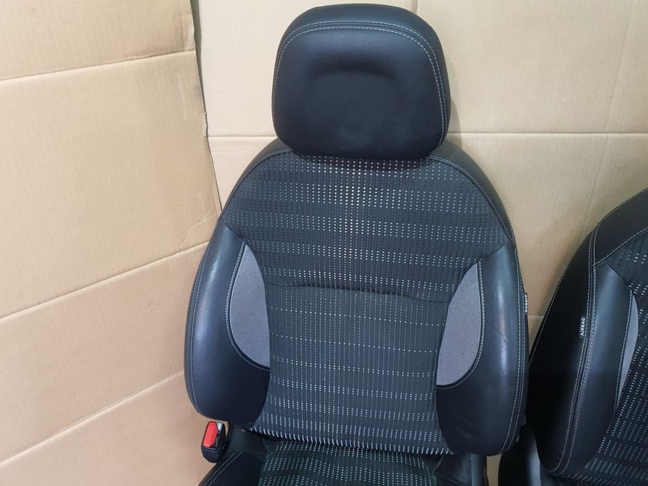 Пежо 2008 кожен салон Peugeot 2008 kojen salon