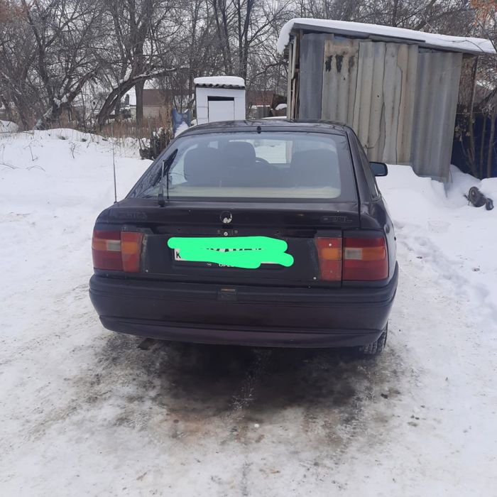 продам машину, 750000 тг