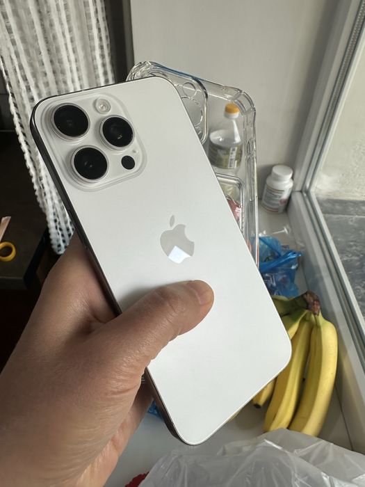 Айфон 15 про макс 256гб 80%