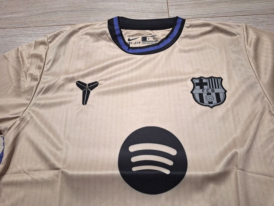 Футболна фланелка на Барселона #Ламин Ямал #10#Нов сезон 25/26!