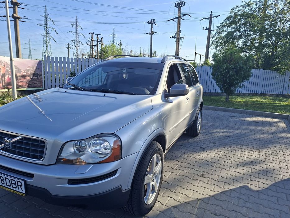 De vanzare VOLVO XC90 2007