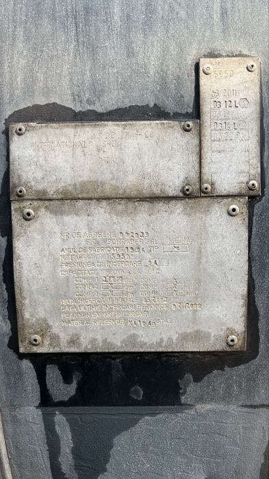 Se vinde cistena bitum