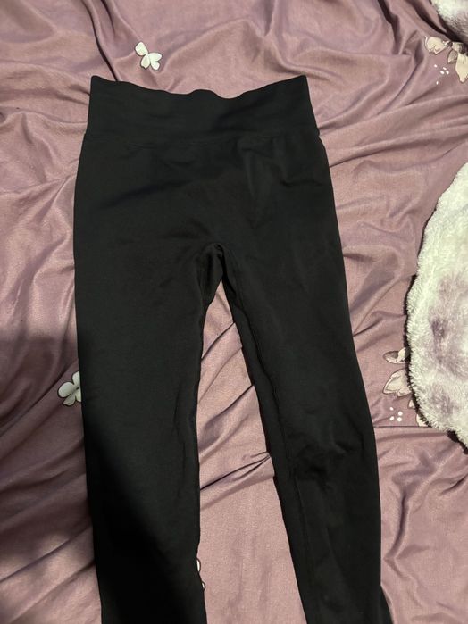 Спортен черен клин