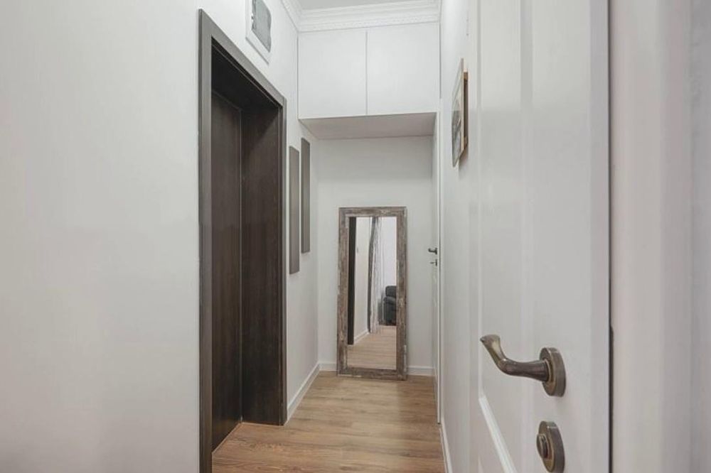 Дава се под наем Двустаен апартамент в София, Център - 44 кв.м за 650 € - Снимка #8