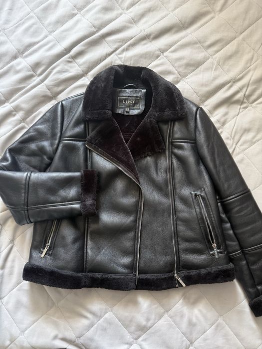 Продам дубленку женскую