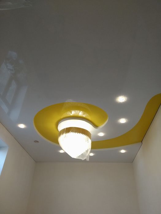 Натяжные потолки от 1200.