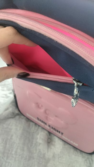 Продам школьный  рюкзак