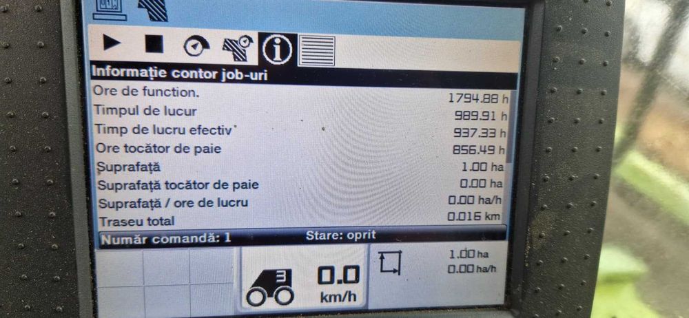 Combina CLAAS LEXION 750 APS HYBRID + Cornspeed 8 randuri  An 2014