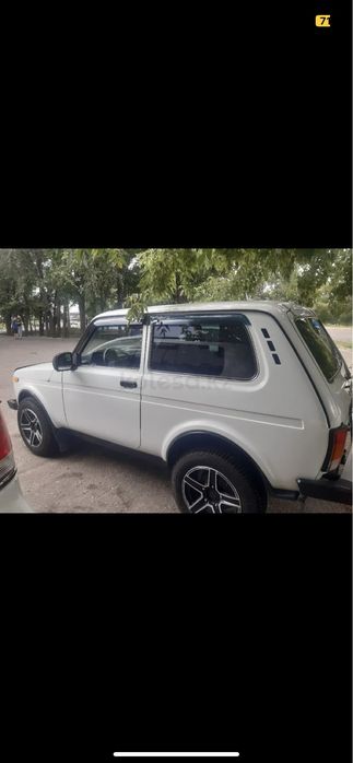 Продается машина нива