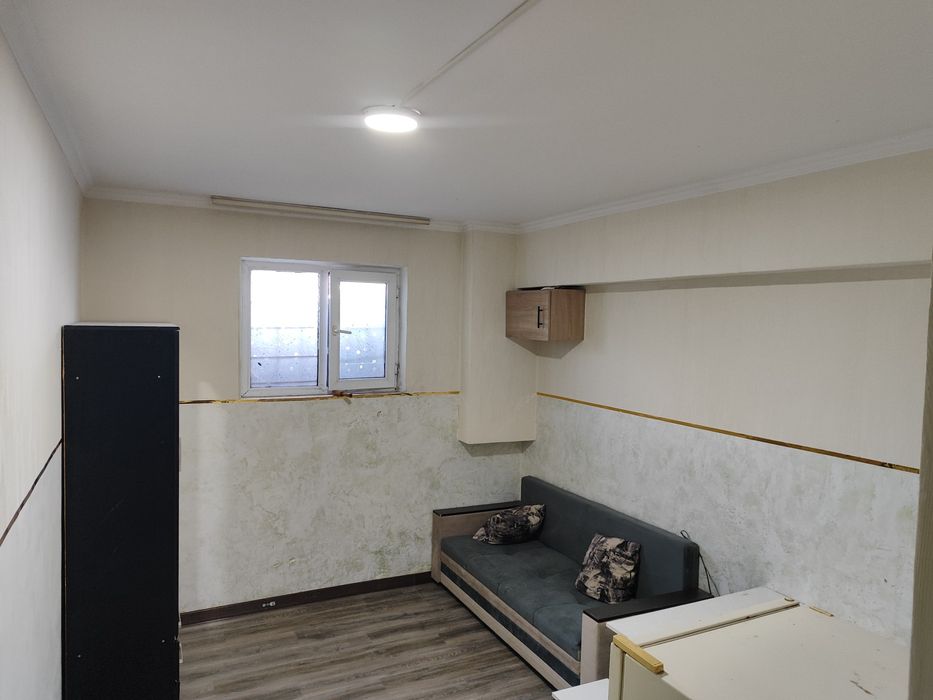 Квартира цокольный этаж