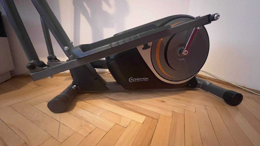 Eliptica KONDITION BEL-7800 greutate maxima 100 kg | Grigorescu
