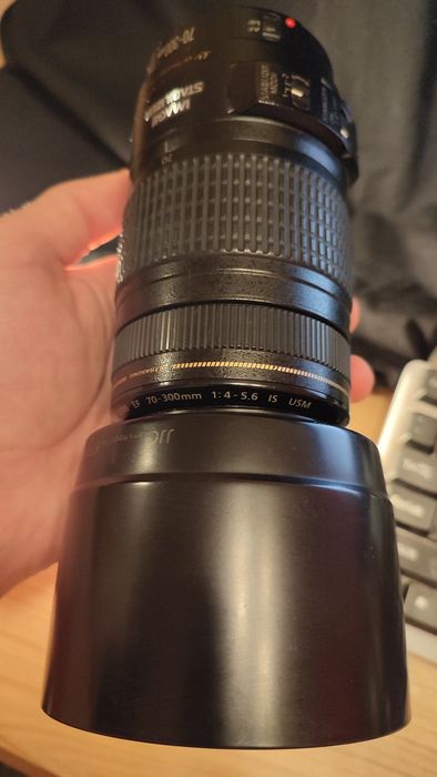 Canon EF 70-300mm f/4-5.6 IS USM