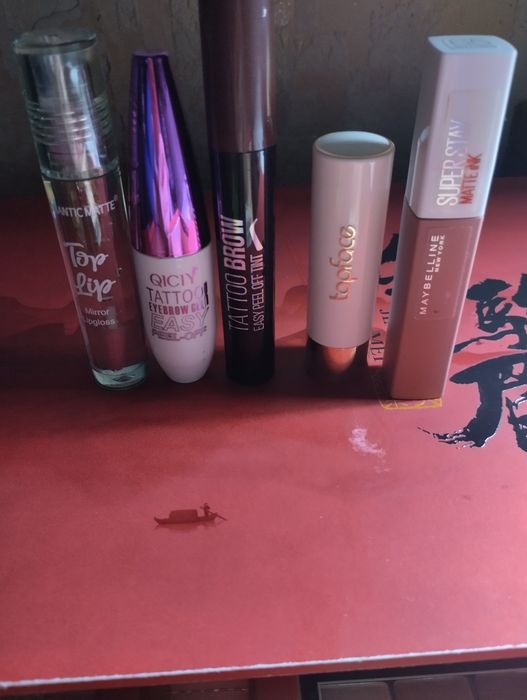 Продам косметику