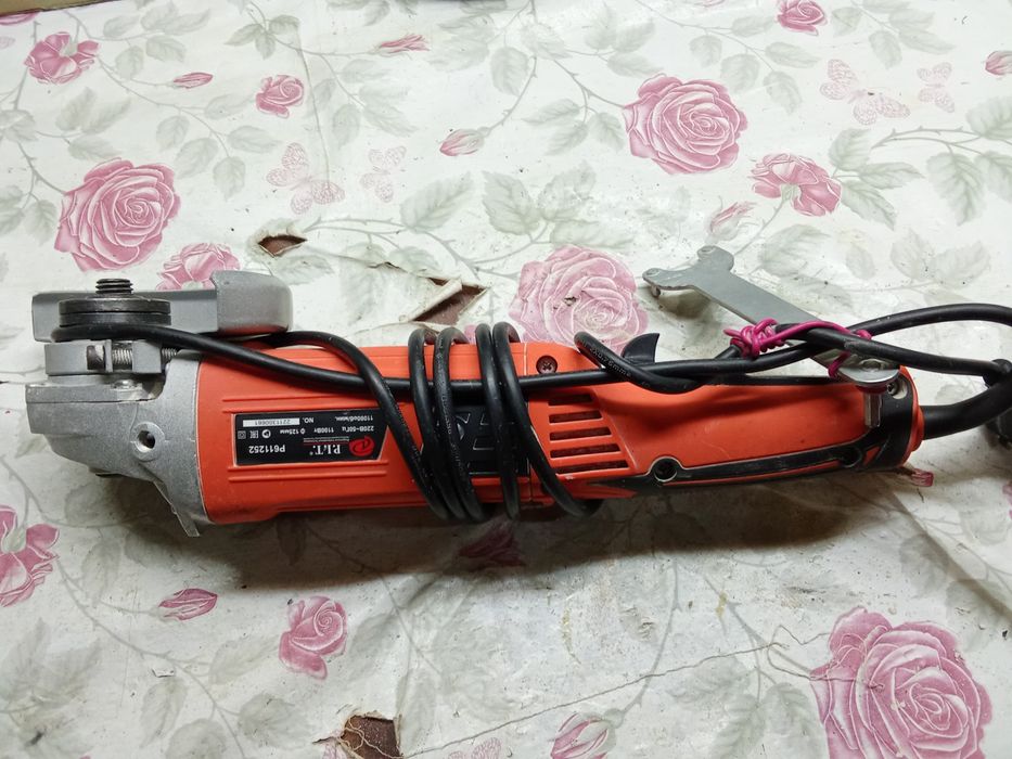 Болгарка P.I.T. 125