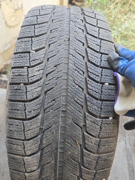 Продам шыны 265,60,18