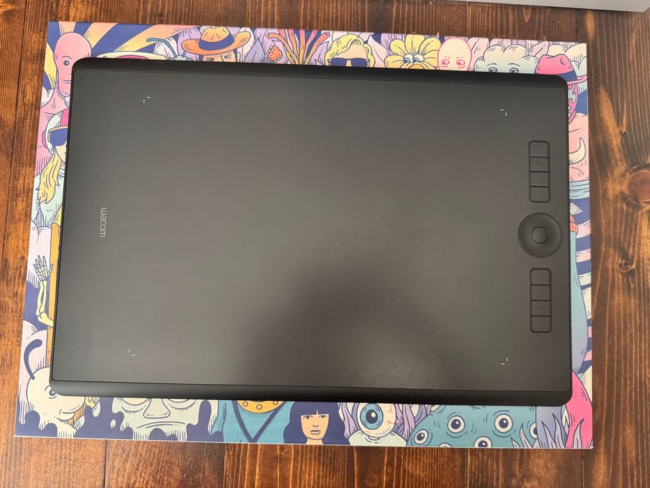 Графичен таблет Wacom intuos pro L