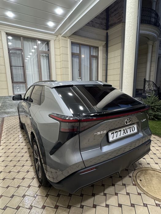 Toyota 4 Ведущие Ток 500 запас хода