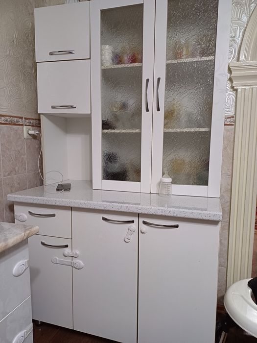 Продам шкаф , цена договорная