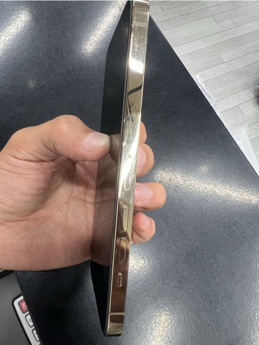 Iphone 13 promax gold