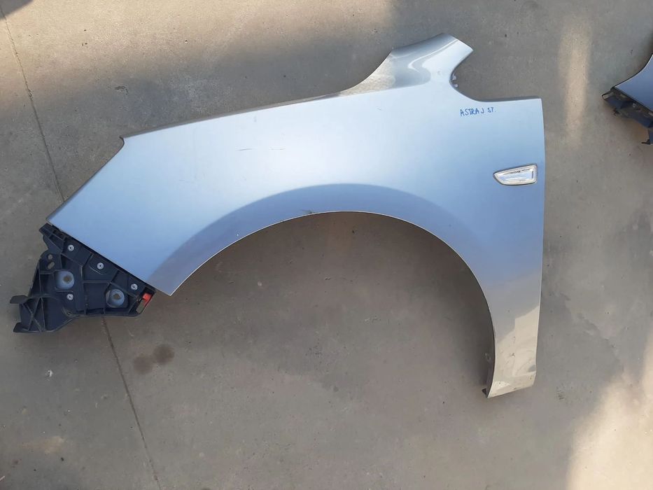 aripa stanga opel astra j