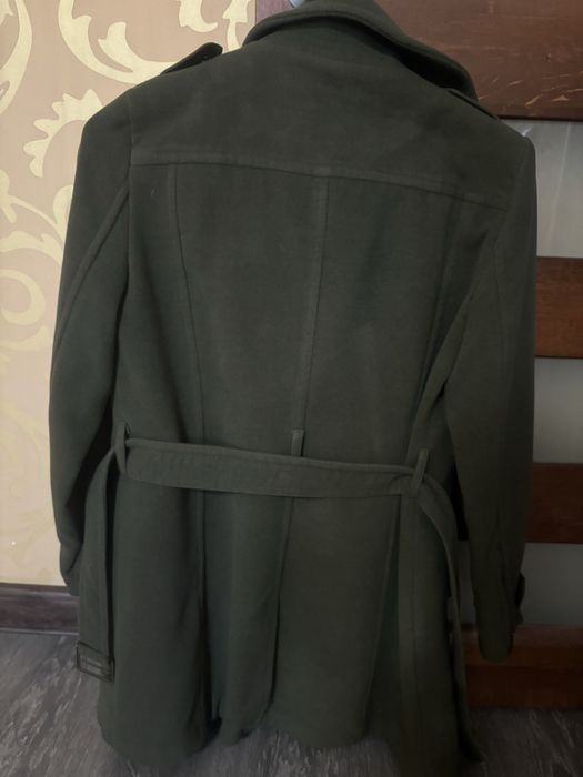Пальто натуральное цвет хаки