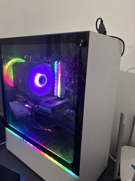 Геймърски настолен компютър