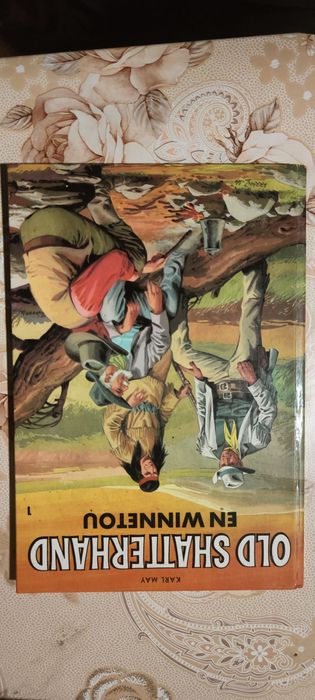 Холандски книги и комикси