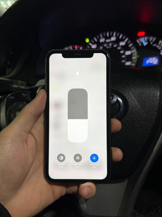 Продам  iphone 11 64 gb