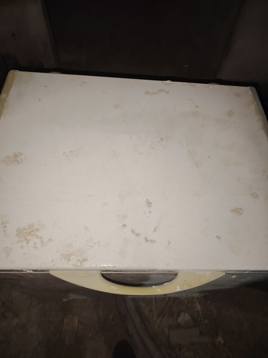 Продам морозилку