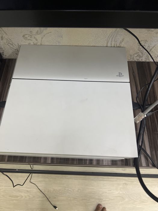 Playstation 4 fat