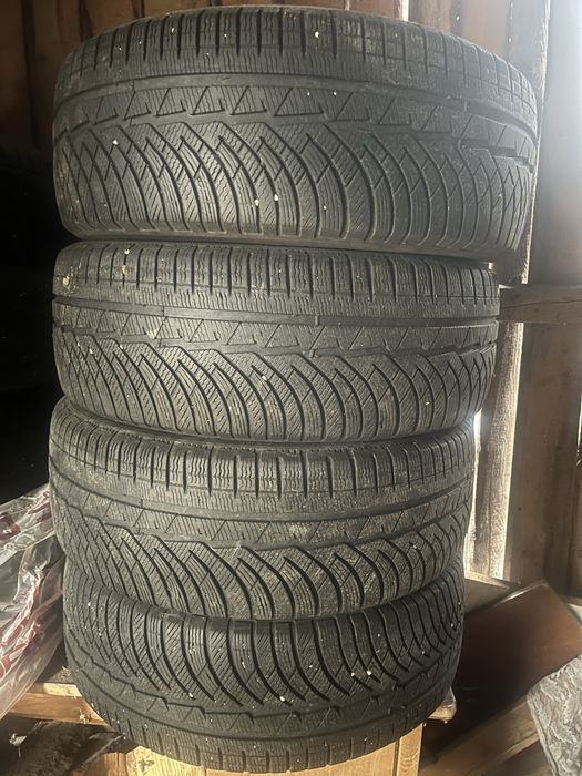 Urgent!!! Ocazie!!! Anvelope iarna Michelin 235/55/18
