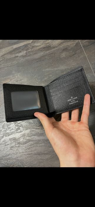 Louis Vuitton портмуне