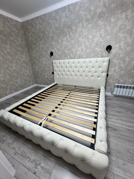 Кровать продается в очень хорошем состоянии