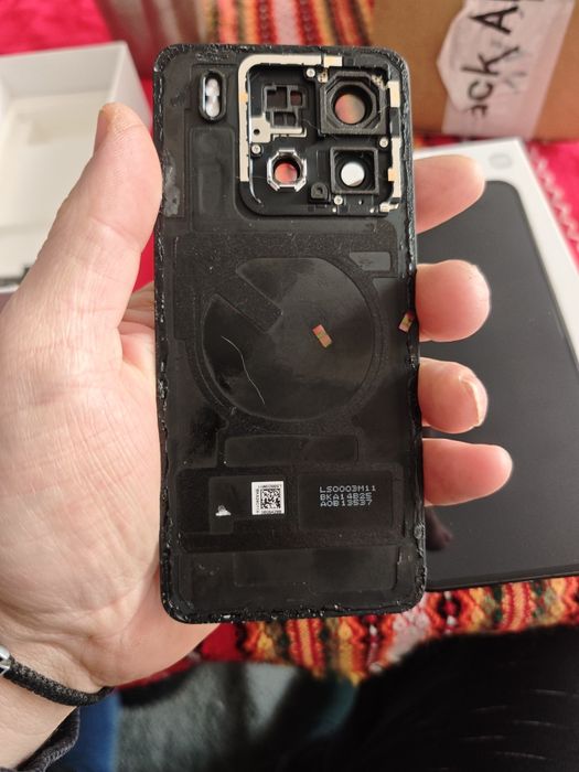 Xiaomi 15  12\512 за части.