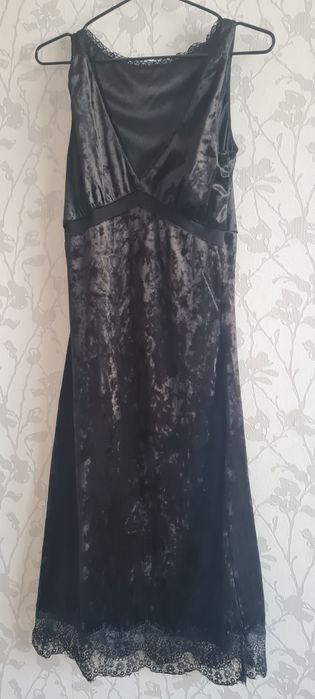 Продам платья новые и б/у