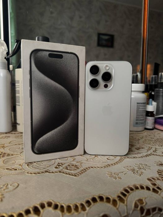 Продам срочно айфон 15 про