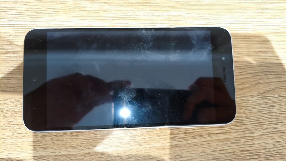 Xiaomi Mi A1 (4/64 ГБ, Gold).