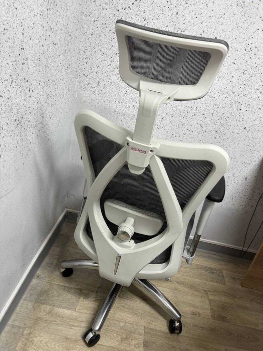 Эргономичное кресло продам 80к